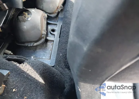 1990 Chevrolet Corvette из США, поврежденный, VIN 1G1YY2380L5105484